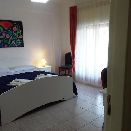 Al Saliceto فندق