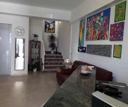 Al Saliceto فندق