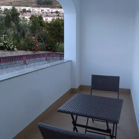 Al Saliceto فندق